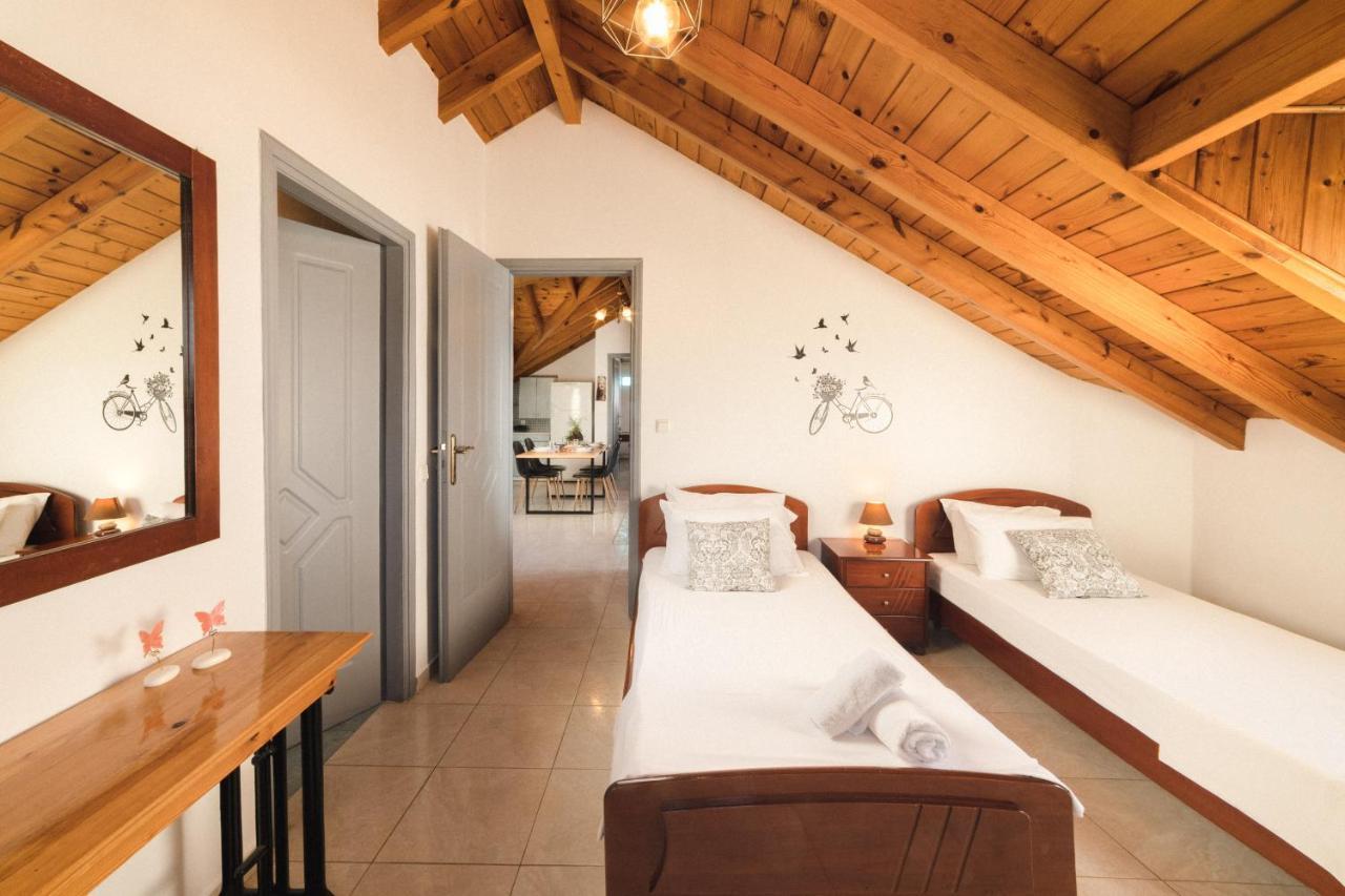 George Beachfront Lithakia (Zakynthos)
