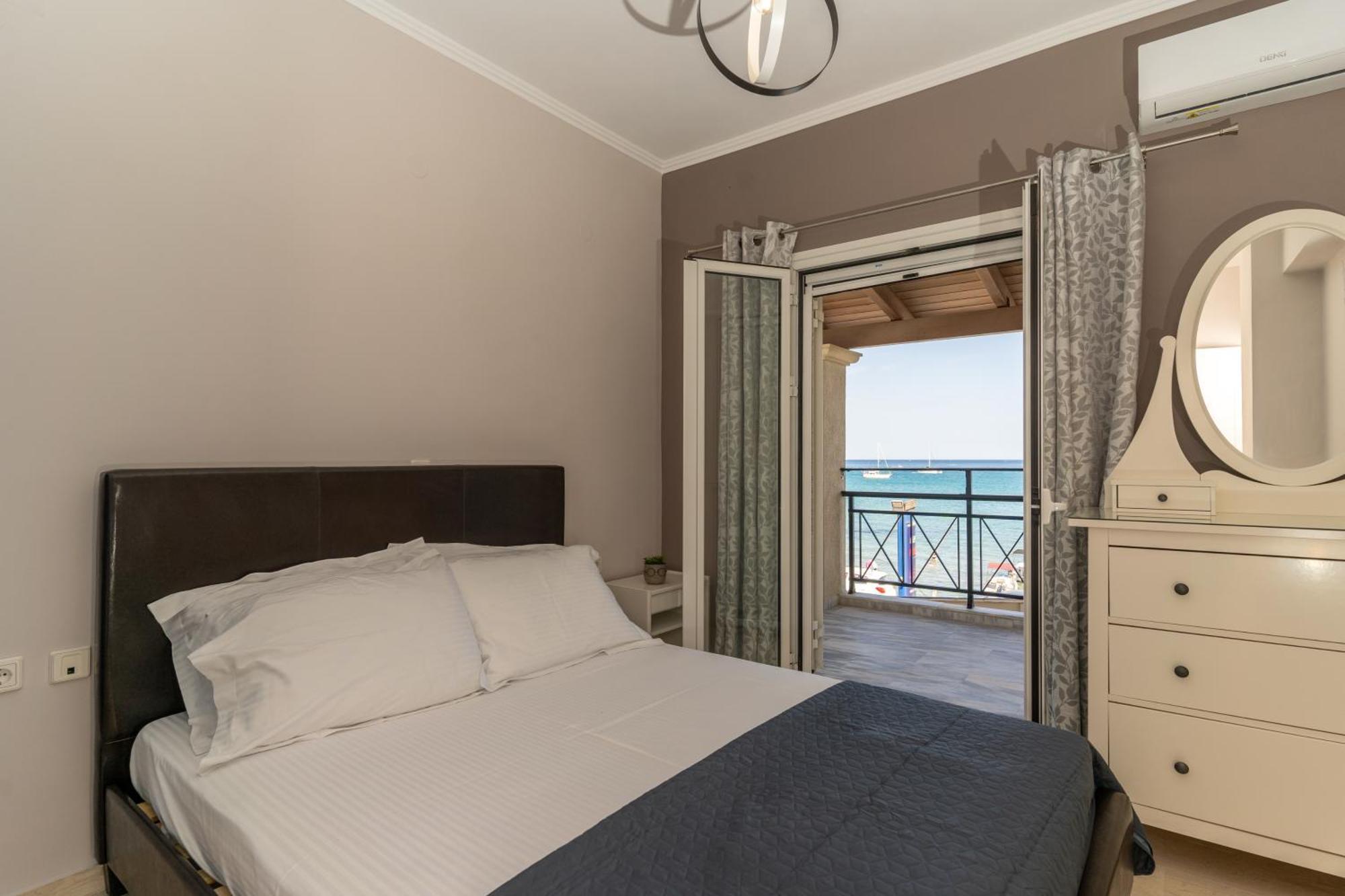 George Beachfront * Lithakia (Zakynthos)