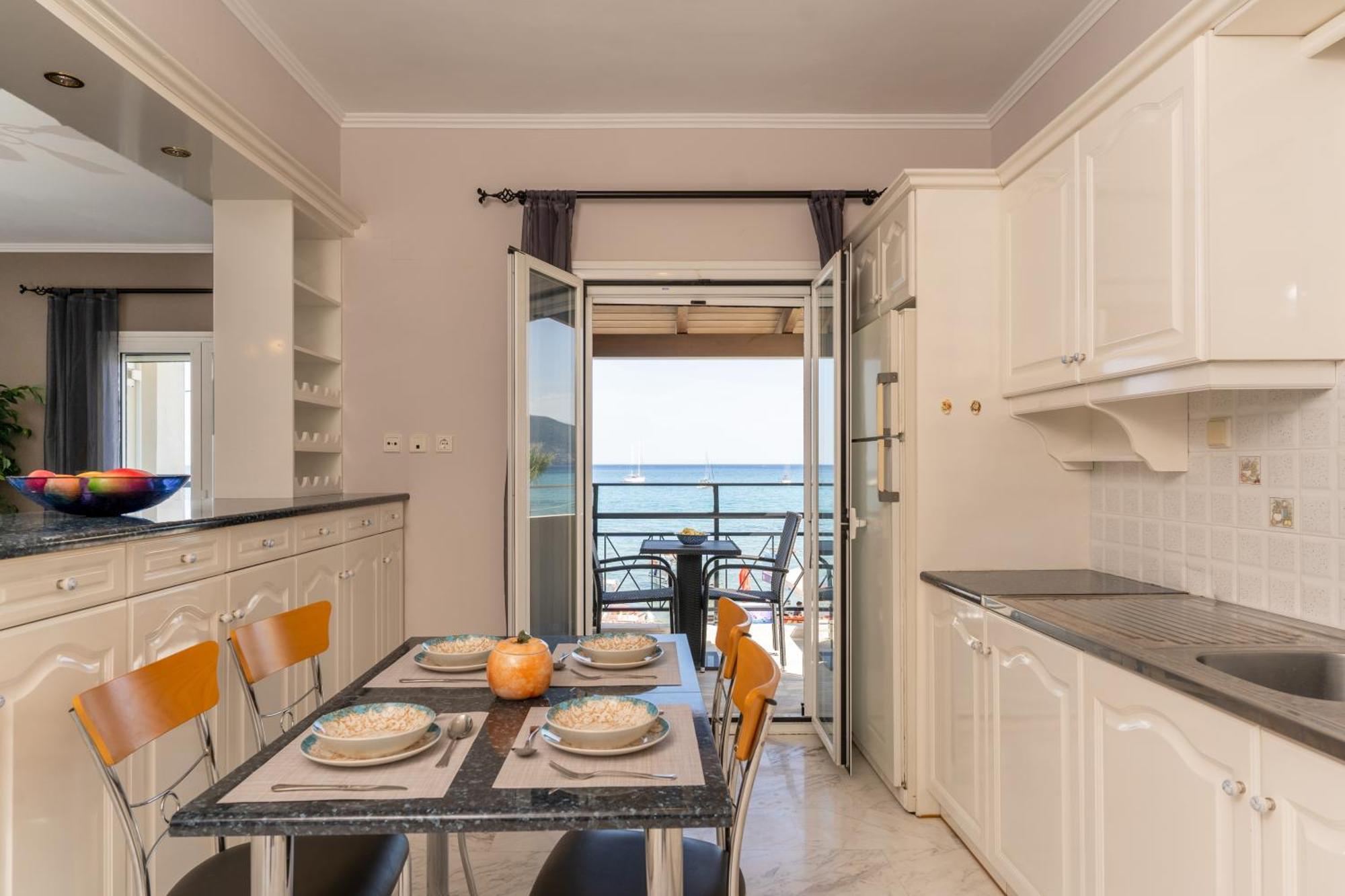 George Beachfront